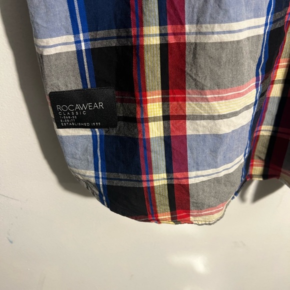 Rocawear button down - Picture 3 of 4